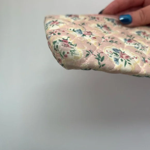 Vintage VERA BRADLEY 1996 Pastel Pink Cosmetic Case Travel - Picture 4 of 11